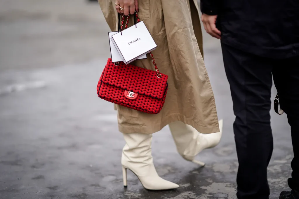 Aesthea red bag fashion Inspiration